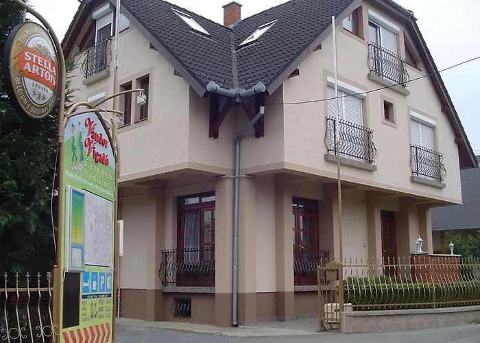 Couette-café Vandor Vigado 3*