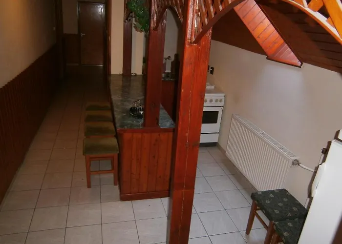 Couette-café Vandor Vigado 3*